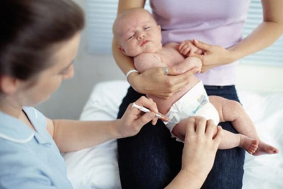 Bebelușii cărora nu li s-a administrat vaccinul anti-TBC vor fi vaccinați în cabinetele medicilor de familie