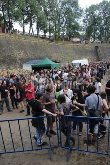 Sute de oameni prezenți la Festivalul din Cetatea Sucevei