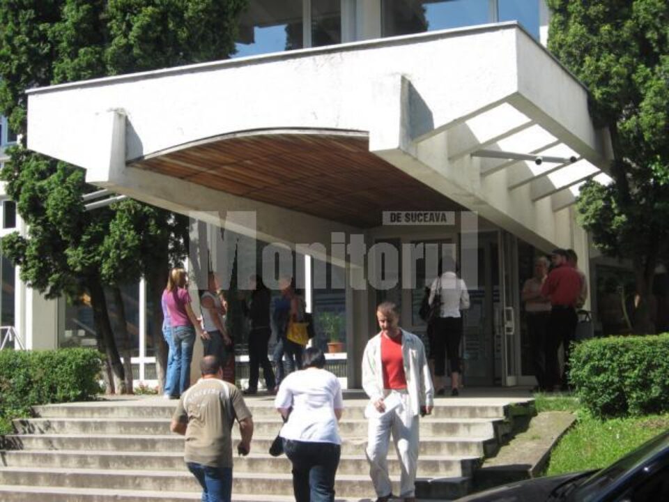 Universitatea „Ștefan cel Mare” din Suceava se situează pe locul 20 într-un clasament național întocmit pe baza articolelor pe care instituțiilor de învățământ superior le-au publicat în reviste de specialitate Universitatea „Ștefan cel Mare” din Suceava se situează pe locul 20 într-un clasament național întocmit pe baza articolelor pe care instituțiilor de învățământ superior le-au publicat în reviste de specialitate