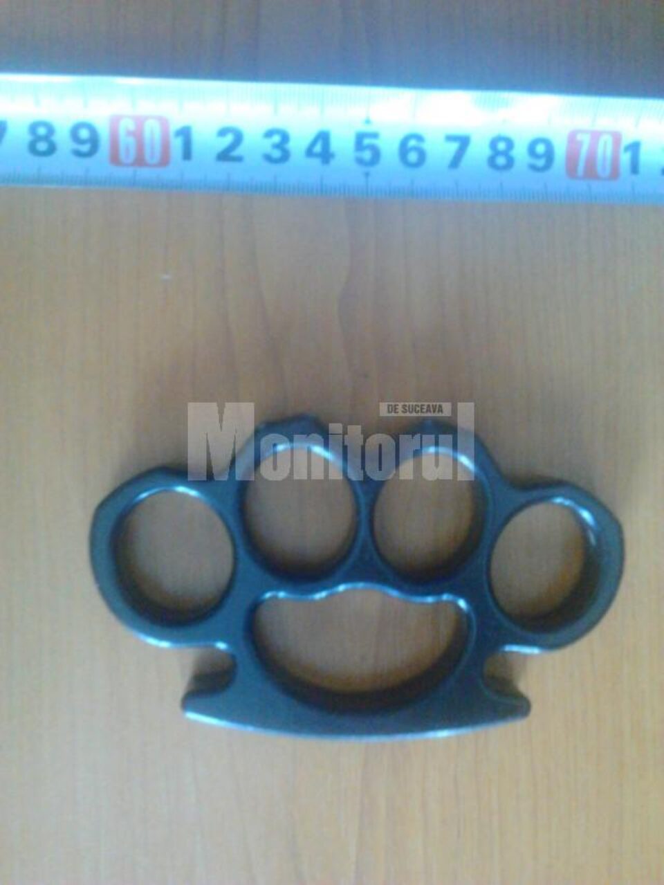 Boxul găsit asupra tânărului de 19 ani