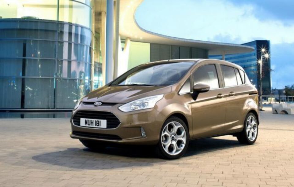 Ford B-MAX întregește oferta americanilor în segmentul MPV