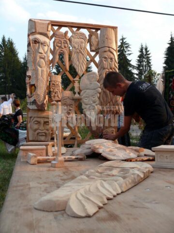 La Dorna Arini, a XVI-a ediție a Festivalului „Cântecul cetinii”