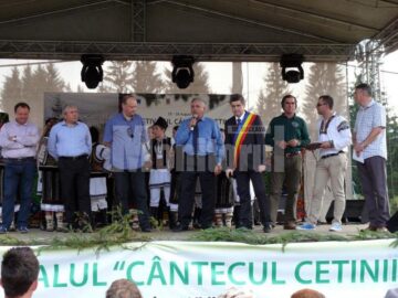 La Dorna Arini s-a desfășurat Festivalul „Cântecul cetinii”