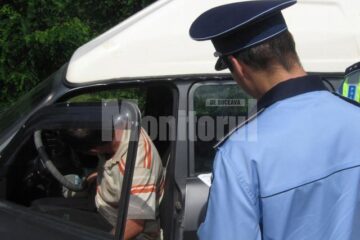 Polițiștii au identificat în trafic mai mulți șoferi aflați sub influența alcoolului