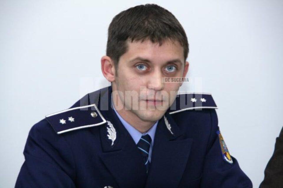 Ofițerul de relații publice al Poliției, suspendat din funcție, după un scandal la pub-ul „Oscar Wilde”