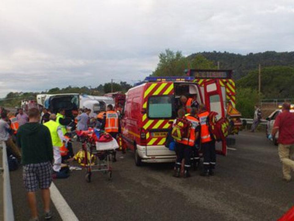 Un copil mort și 33 de răniți, din care 12 în stare gravă Foto: MEDIAFAX