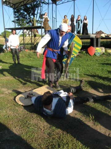 Atmosfera medievală a fost creată de Straja Cetății Sucevei