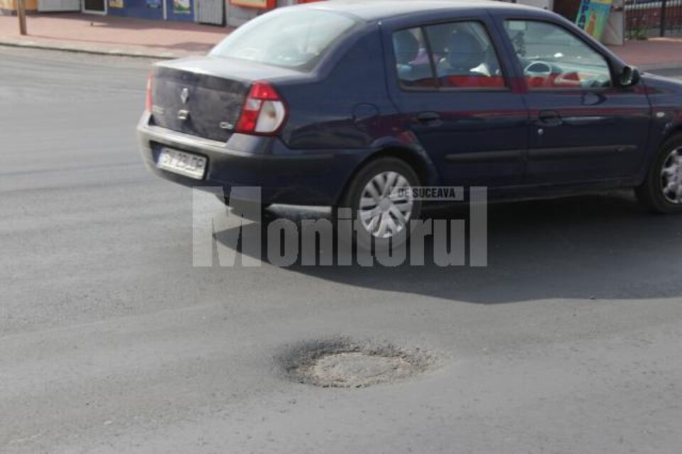 Capacele de canal trebuie ridicate la nivelul ultimului strat de asfalt