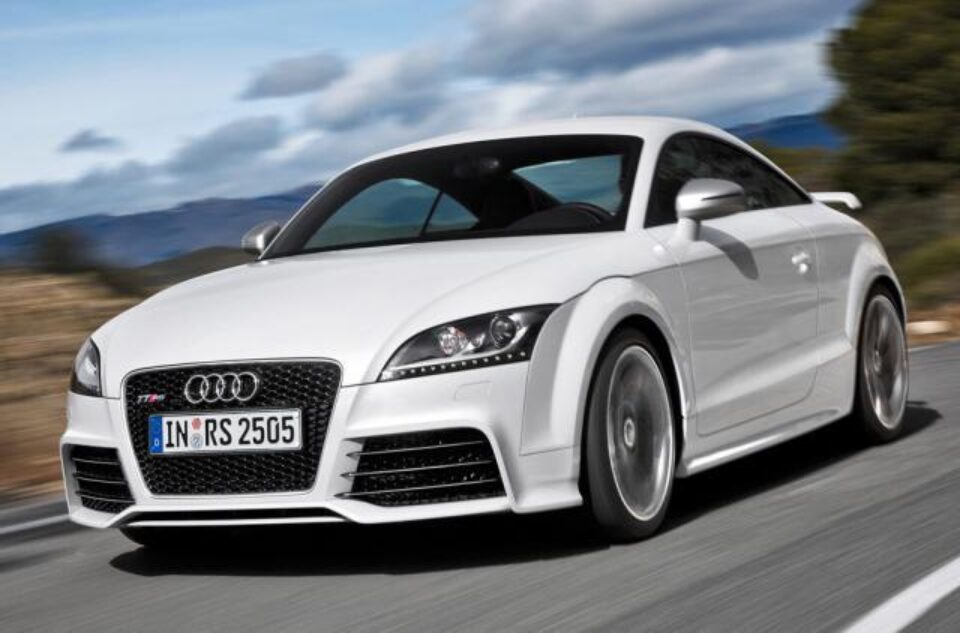Audi TT-RS se conduce la limită