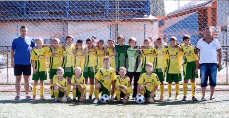 Micii fotbaliști de la Bucovina Șcheia s-au numărat printre cele 109 echipe participante la competiția de la Târgu Mureș