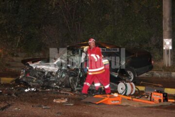 În autoturismul Mercedes se aflau Dorel Nistor, soția lui, Mărioara Nistor, și fiica lor, Monica Nistor
