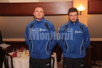 Standuri cu produse ale diferitor comunități poloneze