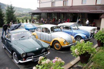 Mașini de epocă la Raliul „Carpati Retro”