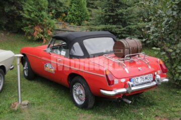 Mașini de epocă la Raliul „Carpati Retro”