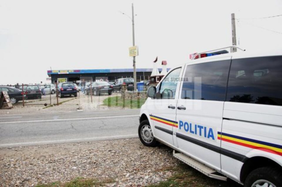 Mai multe echipaje de poliție au descins sâmbătă dimineață în târgul auto de la Cumpărătura