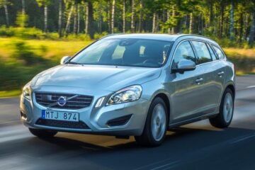 Volvo V60 vrea să atragă tinerii familiști