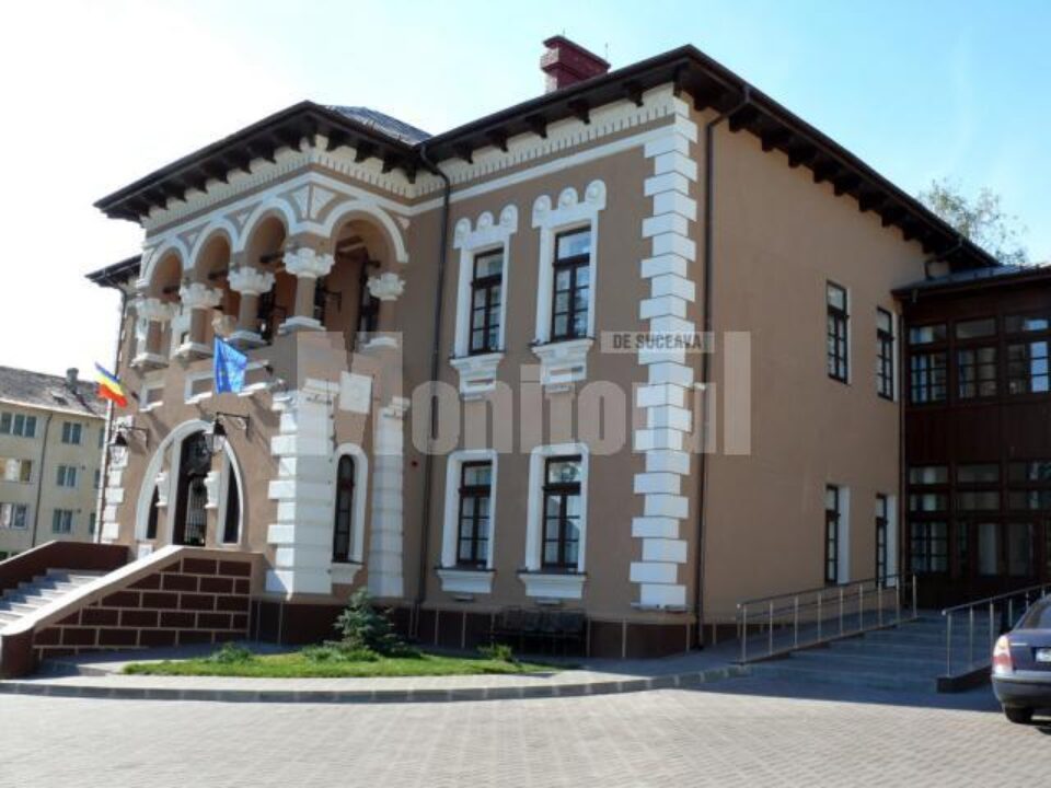 La Fălticeni a avut loc ieri festivitatea de redeschidere a Muzeului de Artă “Ion Irimescu” și a “Galeriei Oamenilor de Seamă”