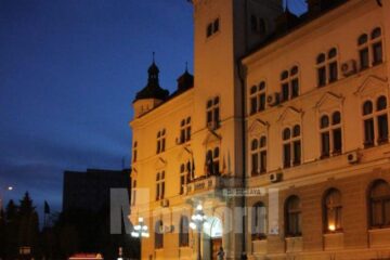 Filarmonica din Botoșani a susținut aseară un concert în aer liber, în fața Palatului Administrativ