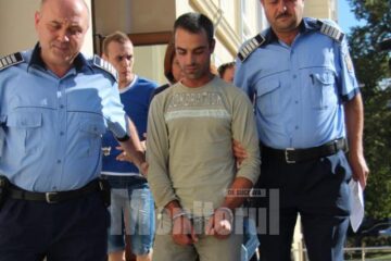 Tatăl copiilor, Afinel Lupăescu, în vârstă de 33 de ani, a fost arestat pentru cel puțin 29 de zile
