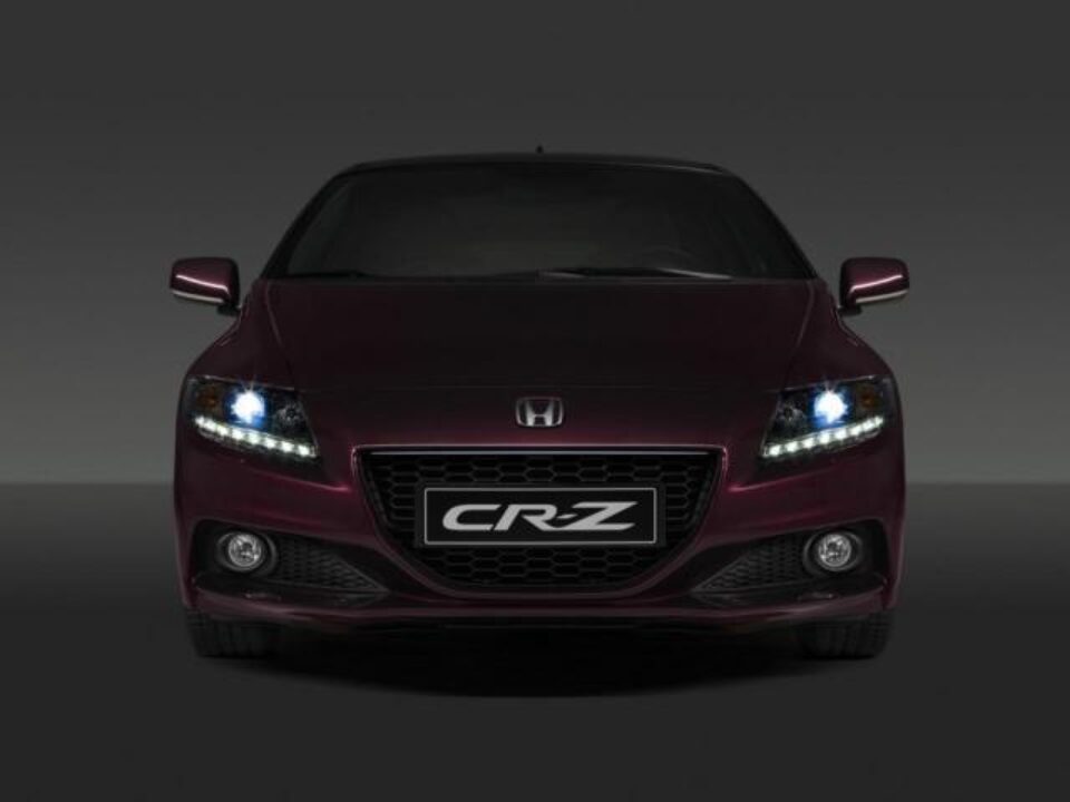 Honda CR-Z Facelift debutează la finele lunii septembrie