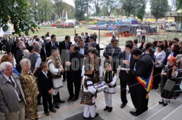 Bucurie și emoție la inaugurarea școlii din Pătrăuți