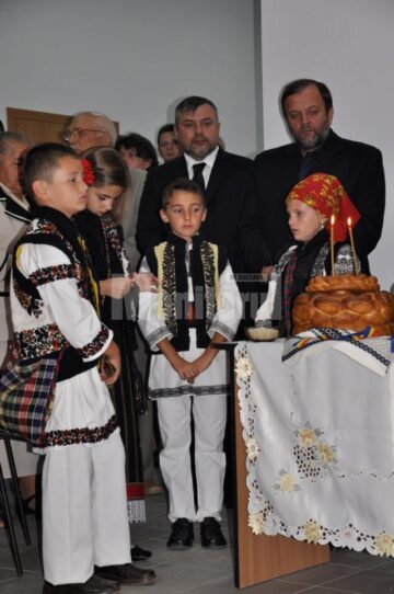 Bucurie și emoție la inaugurarea școlii din Pătrăuți