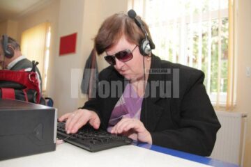 Paula Baran: Trebuie să ne umplem cu ceva timpul, iar calculatorul este foarte potrivit