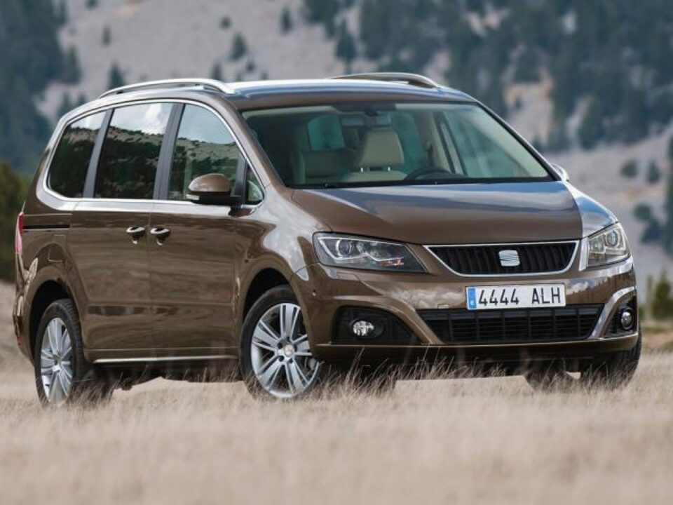Seat Alhambra împrumută motorul lui Golf GTI