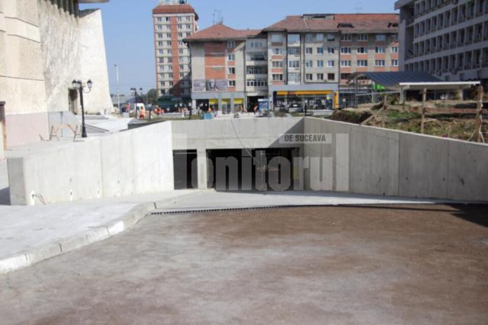 Parcările vor fi păzite 24 de ore din 24, de teama vandalilor