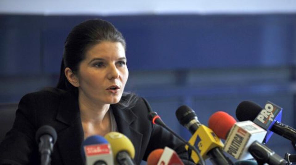 Monica Iacob Ridzi și-a înaintat, ieri dimineață, demisia din PDL și din grupul parlamentar democrat-liberal