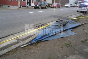 Țeava metalică care le-a lovit pe cele trei eleve