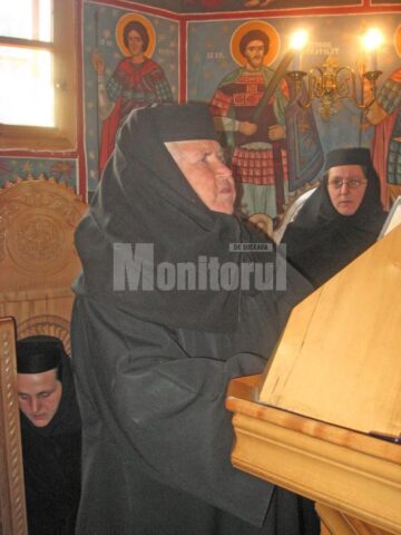 Manastirea Voronet la ceas aniversar 21 de ani de la reinfiintarea obstii manastiresti