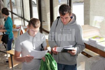 La bursa de la Suceava au fost înregistrați ca participanți 466 de suceveni, aceștia având la dispoziție 172 de locuri de muncă, din care doar 17 pentru studii superioare