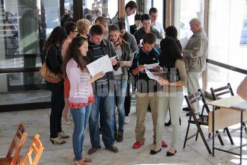 La bursa de la Suceava au fost înregistrați ca participanți 466 de suceveni, aceștia având la dispoziție 172 de locuri de muncă, din care doar 17 pentru studii superioare