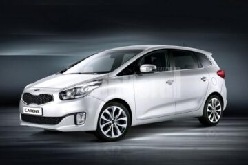 Kia lansează a treia generație Carens