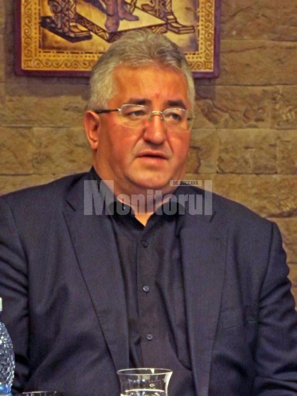 Ion Lungu: „În perioada cât se va lăsa cimentul la întărit vom încerca să creăm cât mai multe cuști pentru adăpostirea animalelor” Ion Lungu: „În perioada cât se va lăsa cimentul la întărit vom încerca să creăm cât mai multe cuști pentru adăpostirea animalelor”