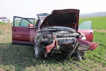 Autoturismul de teren a fost serios avariat
