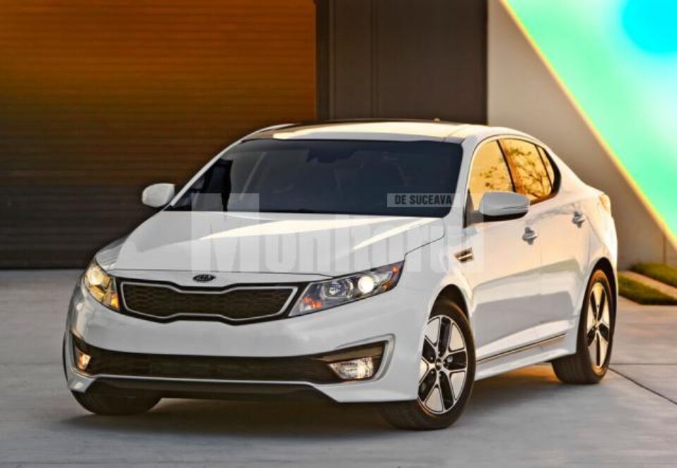 Kia Optima Hybrid a debutat oficial la Paris