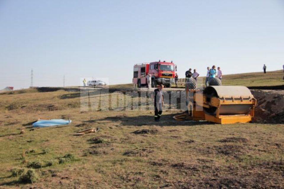 Prins sub utilaj, bărbatul nu a avut nici o șansă de scăpare