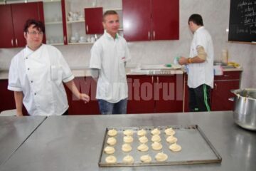 Universul celor 180 de copii și tineri de la Bivolărie, ale căror povești nu au fost niciodată rostite în cuvinte