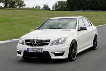 Mercedes-Benz împrospătează gama sportivei C 63 AMG