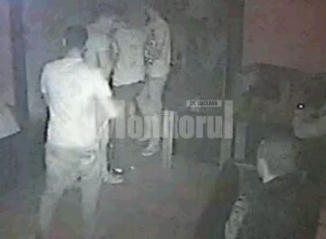 Imaginile în care tânărul handbalist este înjunghiat în gât