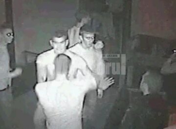 Imaginile în care tânărul handbalist este înjunghiat în gât
