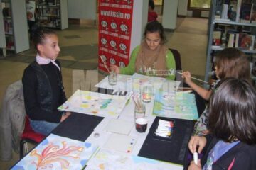 Caravana BookLand vine marți la Iulius Mall Suceava