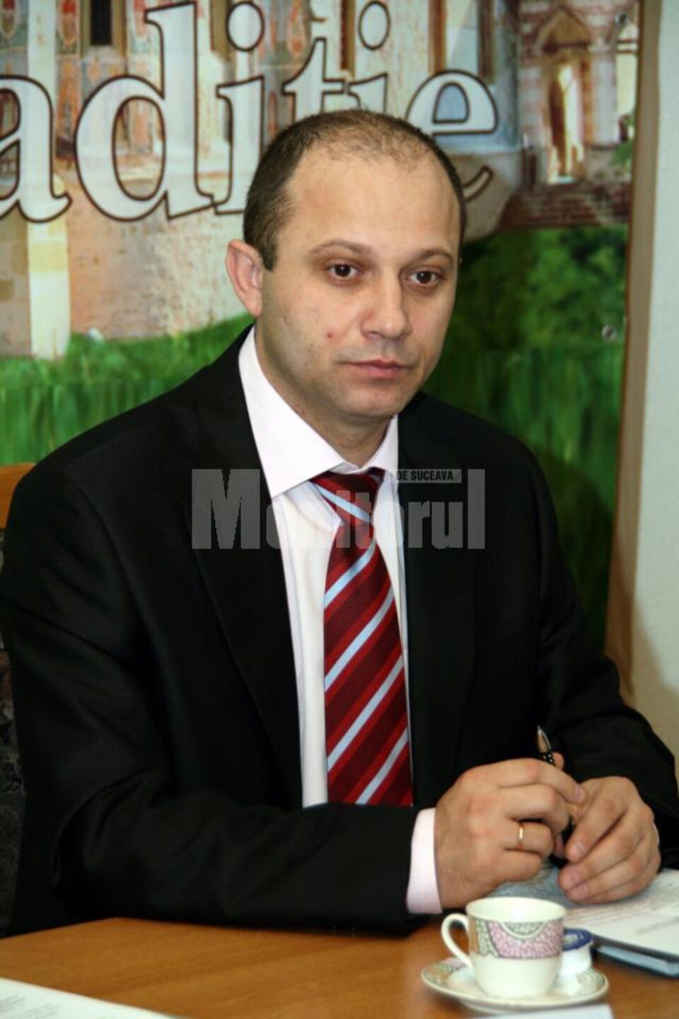 Daniel Cadariu și-a anunțat decizia sâmbătă, la câteva zile după ce conducerea centrală a PDL a validat candidatura acestuia pentru un post de senator în Colegiul de Senat nr. 1