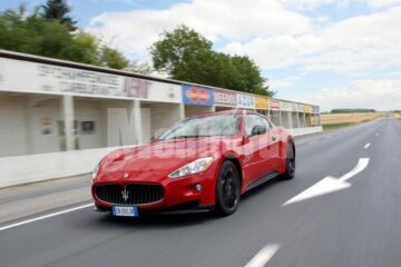 Maserati dezvoltă un model de lux cu motor diesel