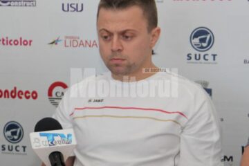 Răzvan Bernicu încearcă să-i țină în priză pe handbaliștii suceveni prin perfectarea unor meciuri test