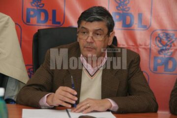 Fostul secretar de stat în Ministerul Sănătății Cristian Irimie, va fi candidatul PDL pentru funcția de senator în Colegiul nr. 1 Vatra Dornei – Câmpulung Moldovenesc – Gura Humorului