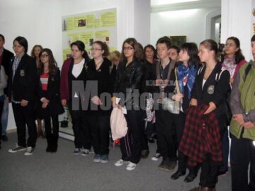 Expoziția „Vicii și delicii. Tutunul - iarba dracului, prin timpuri”