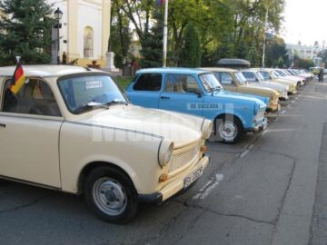 „Retro Parada Toamnei”, la Suceava